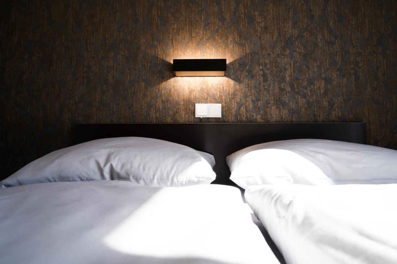 Motel Q Zimmern ob Rottweil Room photo